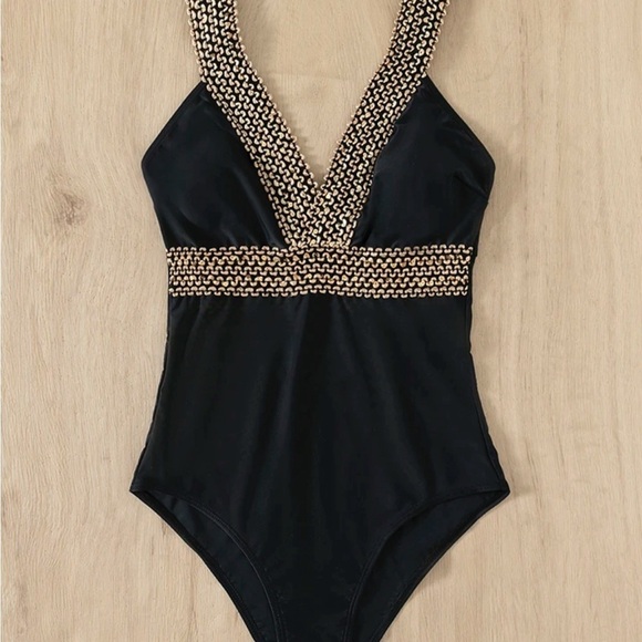 SHEIN Contrast Trim One Piece Swimsuit, size XL black and gold sequins - Picture 2 of 7